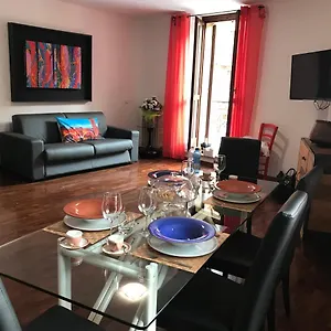 Amanti Due Apartment